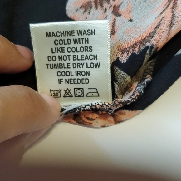 Live 4 Floral Woman's Embroidery Blouse Sz Large - Picture 10 of 11